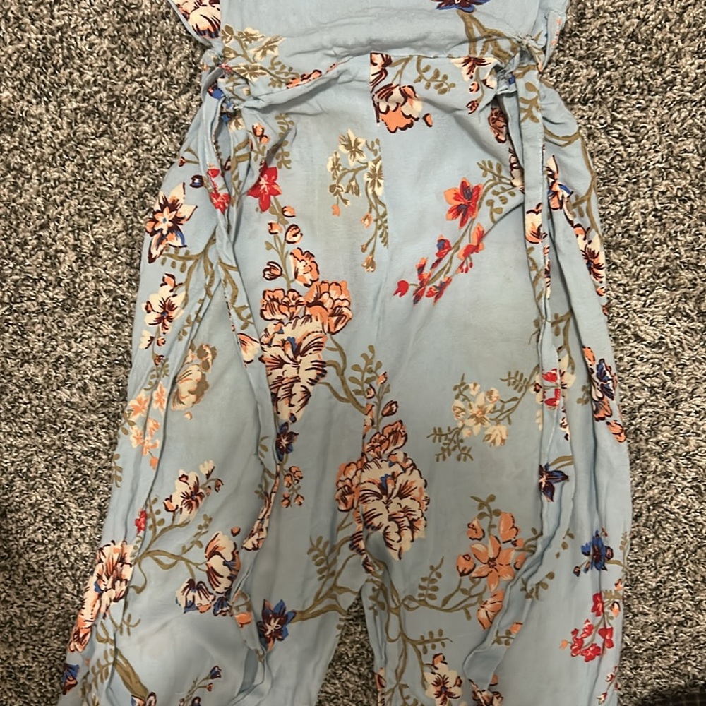 Jumpsuit🩵 - Picture 3 of 3